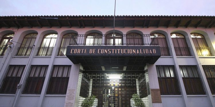 Congreso realiza convocatoria para nuevos representantes de la Corte de Constitucional