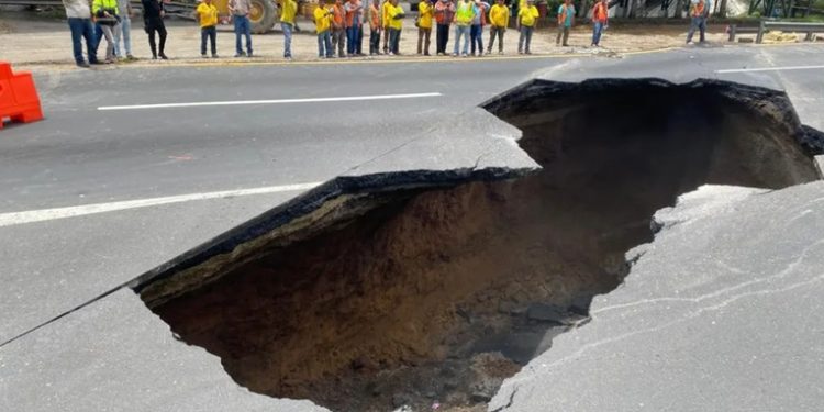 CONRED entregará la próxima semana informe final por hundimiento en ruta al pacifico