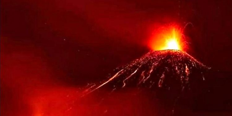 Conred realiza recomendaciones para evitar efectos por caí­da de ceniza volcánica