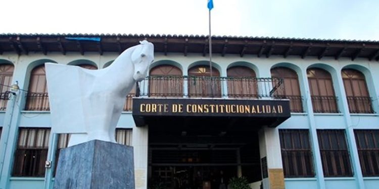 Consejo Superior Universitario presentará a su representante titular y suplente para la CC