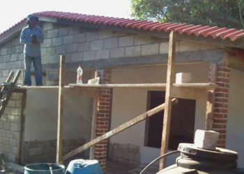Construcción de viviendas a familias afectadas por tormentas aún no llegan a la fase final