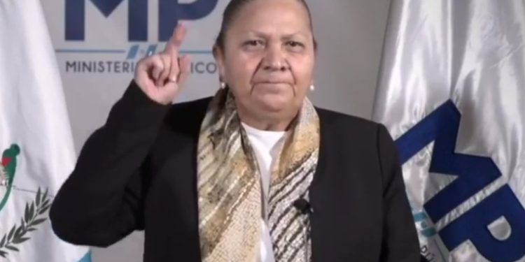Consuelo Porras garantiza cumplimiento y respeto a la ley