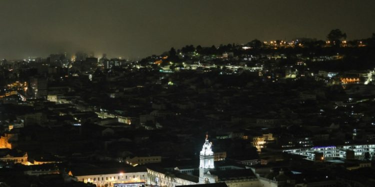 Contraloría de Ecuador detalla las causas de la crisis eléctrica