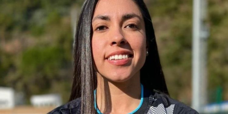 Controversia en Selección femenina por la NO convocatoria de Ana Lucía Martínez