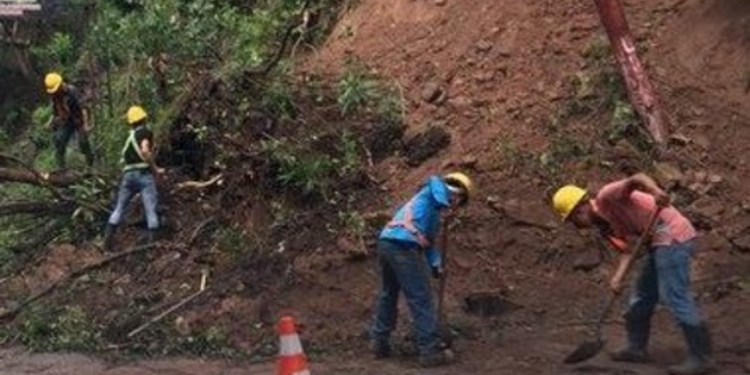 Coordinadora Nacional para la Reducción de Desastres (CONRED) confirmó deslizamientos en Quiché