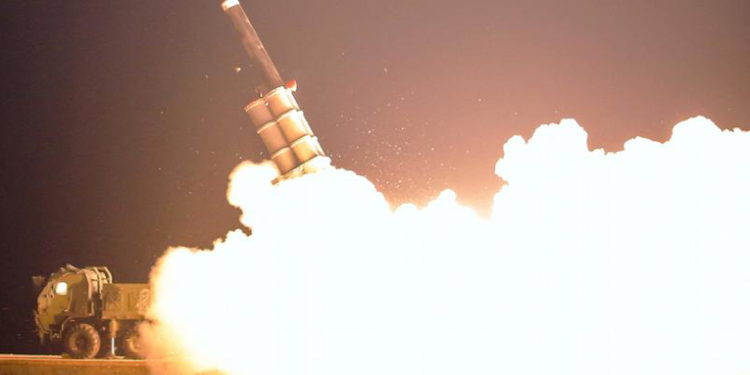 Corea del Norte dispara más proyectiles de artillerí­a al mar