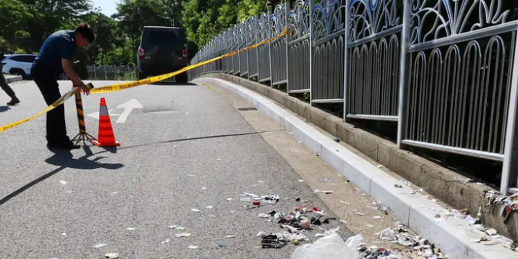 Corea del Norte retoma envío de globos con basura al Sur