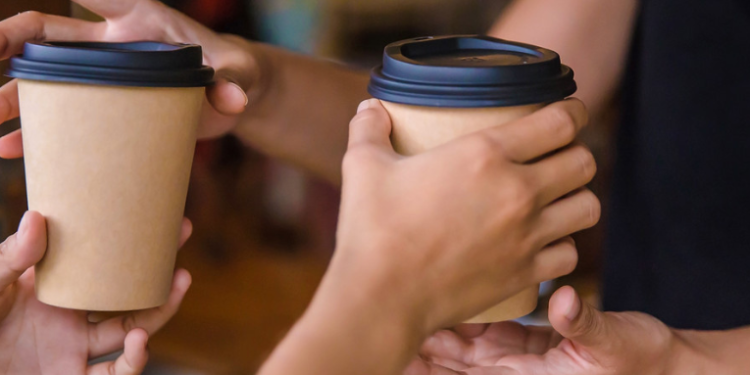Corea del Sur levanta la prohibición sobre los vasos de papel en restaurantes