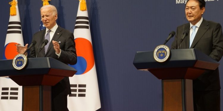 Corea del Sur planteará a EE.UU. sus preocupaciones por espionaje tras la filtración de documentos clasificados