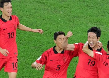 Corea del Sur remonta a Portugal en el descuento y deja a Uruguay fuera