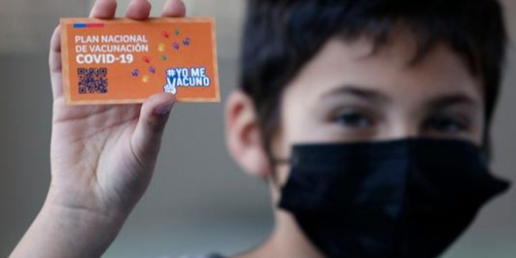 Coronavirus y vacunas: Chile aplicará cuarta dosis a partir de febrero