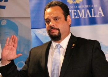 Corte de Apelaciones ordena repetir audiencia en caso de exministro José Luis Benito Ruíz por hallazgo de Q122 millones