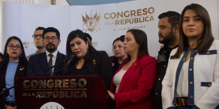 Corte de Constitucionalidad niega amparo provisional a SEMILLA y mantiene su cancelación