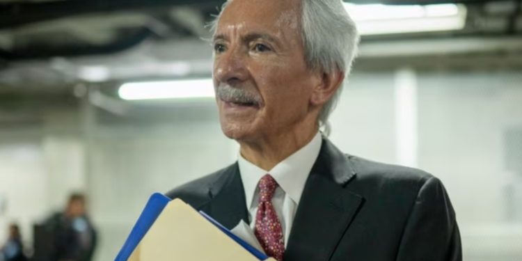 Corte de Guatemala revoca arresto domiciliar concedido al reconocido periodista José Rubén Zamora