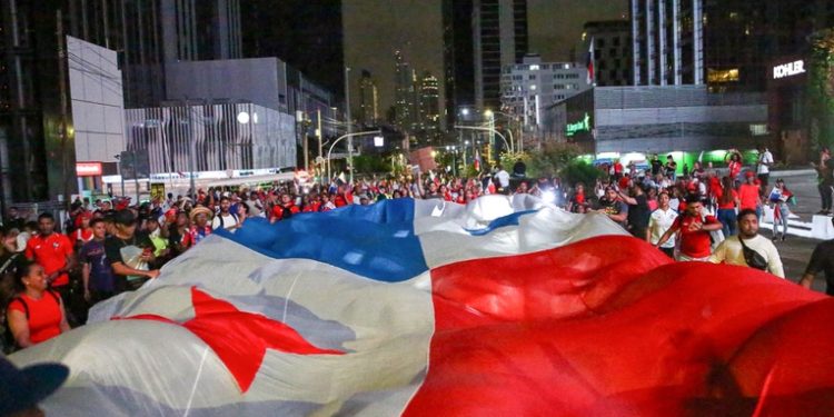 Corte Suprema de Panamá declara inconstitucional la polémica ley minera que desató protestas