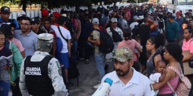 Costa Rica declarará emergencia nacional ante elevado flujo de migrantes que aspiran llegar a EE.UU.