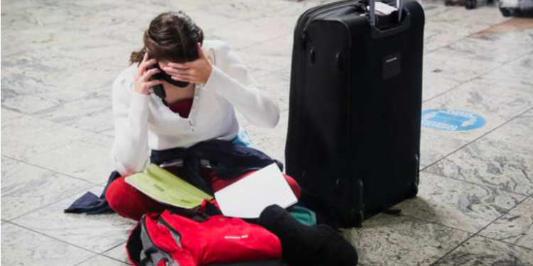 COVID-19: el mundo vuelve a cerrarse ante ómicron.