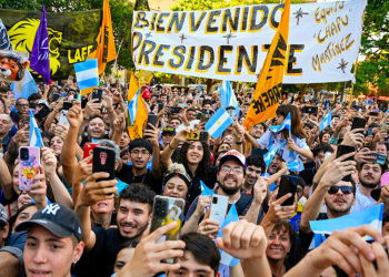 crece tensión política en Argentina previo al balotaje