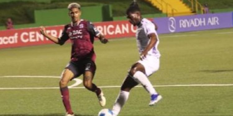 Cremas y Saprissa igualan en el partido de ida; el pase se definirá en Costa Rica