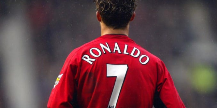 Cristiano Ronaldo ficha por el Manchester United