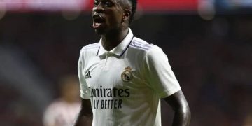Cuatro detenidos por incitar la campaña racista contra Vinicius en el Atlético-Real Madrid