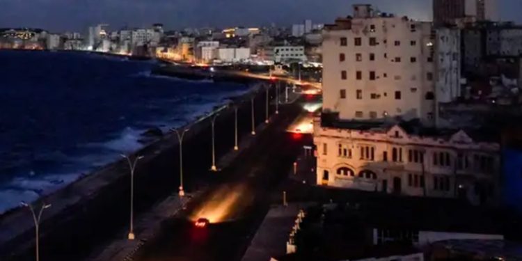 Cuba sufre el tercer apagón general en menos de dos meses