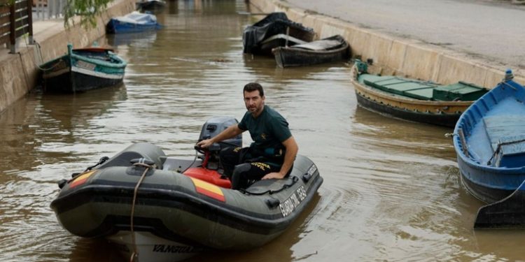 DANA en Valencia: la búsqueda de los desaparecidos se intensifica y se refuerza con modernas tecnologías