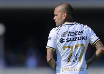 Dani Alves dice que tuvo relaciones sexuales ''consentidas'' con la joven que le acusó de violación