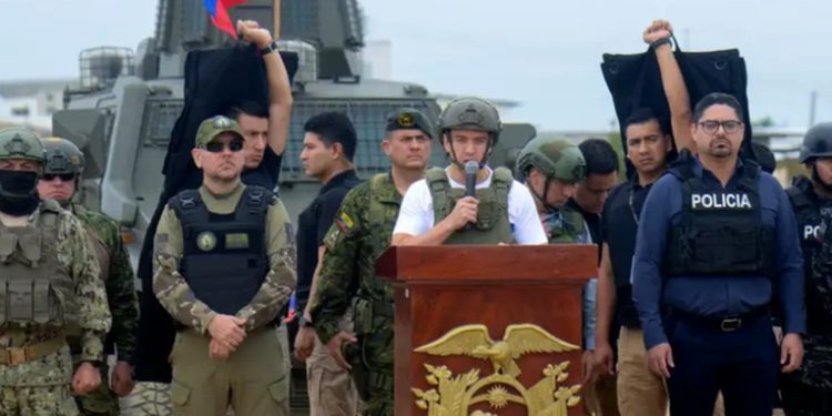 Daniel Noboa a las mafias: 'tienen las horas contadas'