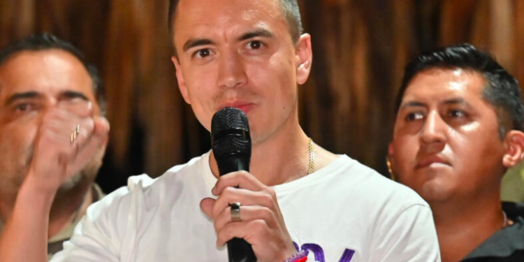 Daniel Noboa gana las presidenciales extraordinarias en Ecuador