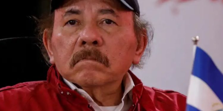 Daniel Ortega amenaza con sancionar a bancos de Nicaragua