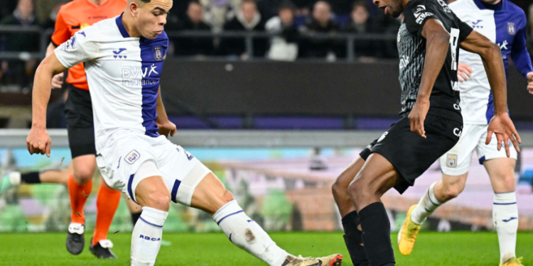 Decisión histórica en el fútbol: ordenan volver a jugar un partido en Bélgica por un error del VAR