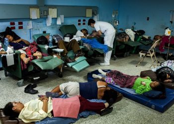 Declaran alerta roja en el paí­s por casos de COVID-19