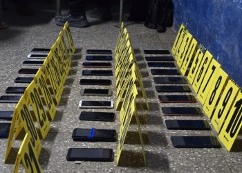 Decomisan 29 celulares en poder de pandilleros en granja de rehabilitación
