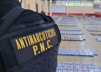 Decomisan casi 2 mil paquetes de cocaína en el Atlántico