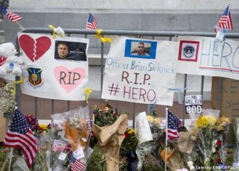Demandan a Donald Trump por la muerte de un policí­a tras el asalto al Capitolio
