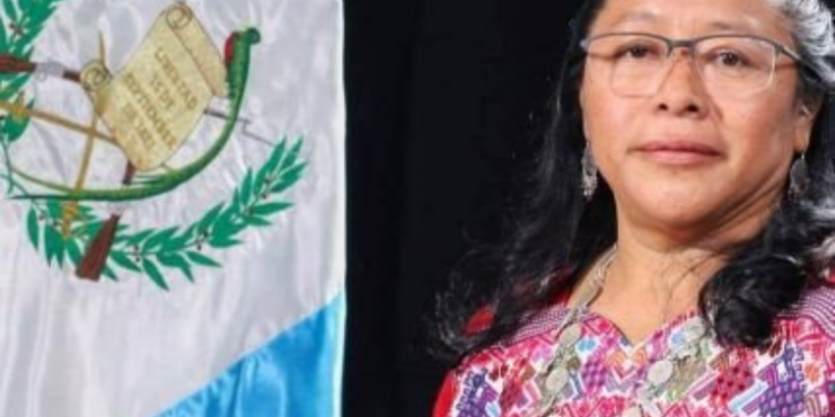 Denuncian a Diputada Petrona Mejía por burlarse del Presidente Alejandro Giammttei