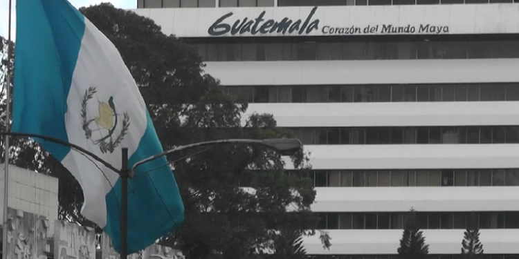 Denuncian que personas inescrupulosas realizan cobros a nombre del INGUAT