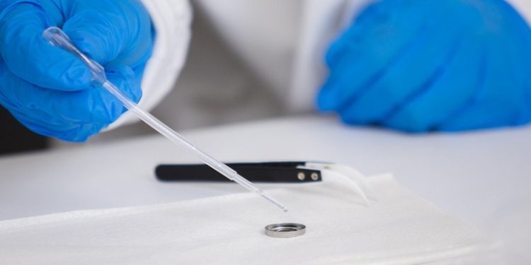 Desarrollan prototipos de baterías de agua reciclables que no se incendian ni explotan