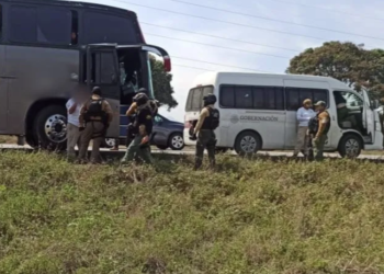 Descubren a 149 migrantes que simulaban ser turistas