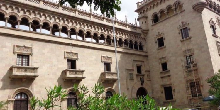 Gobernación busca más equipo de espionaje