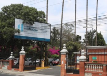Descubren licencias ambientales falsificadas en sede del Ministerio de Ambiente en Chimaltenango