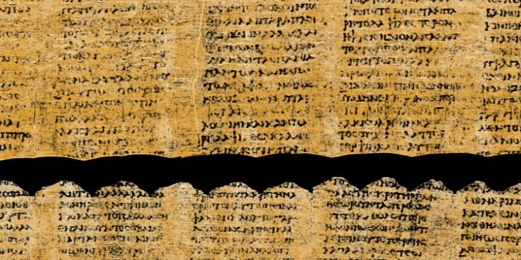 Después de 2.000 años, se descifra un pergamino carbonizado durante la erupción del Vesubio