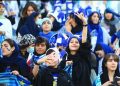 Después de 42 años Irán permite a mujeres asistir a un partido de fútbol de la liga local