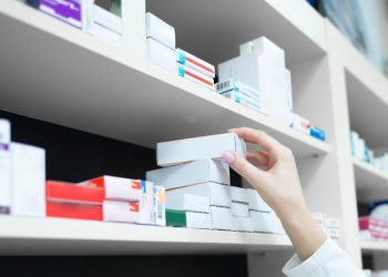 Después de pago millonario, hospital San Juan de Dios reabre suministro de medicamentos