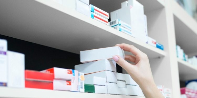 Después de pago millonario, hospital San Juan de Dios reabre suministro de medicamentos