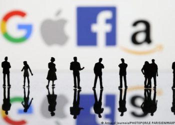 Después de Twitter y Facebook, los despidos masivos llegan a Amazon