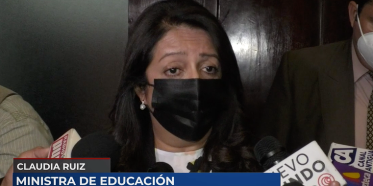 Destituyen a trabajador de MINEDUC por abuso de menores