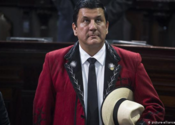 Detienen a Estuardo Galdámez por el delito de tráfico de influencias