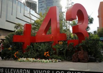 Detienen a nueve policí­as por el caso de los ''43 de Ayotzinapa''